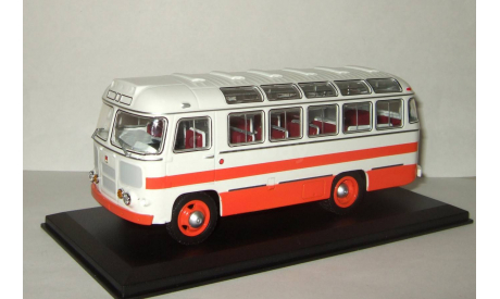 Паз 672 1982 Бело-Оранжевый Двухцветный автобус СССР ClassicBus 1:43, масштабная модель, scale43