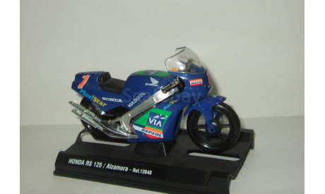 мотоцикл Хонда Honda RS 125 Alzamora 2000 Guiloy 1:18 Made in Spain БЕСПЛАТНАЯ доставка, масштабная модель мотоцикла, scale18