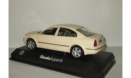 Шкода Skoda Superb I 2001 Бежевый Седан Abrex 1:24, масштабная модель, 1/24, Škoda
