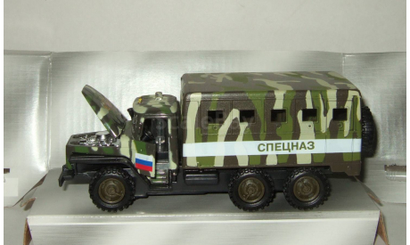Урал 4320 ’Спецназ’ 6х6 Технопарк 1:50, масштабная модель, 1/50