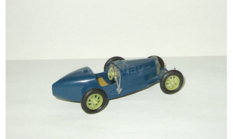 Бугатти Bugatti 35 1926 Сделано в ПНР Estetyka 1:64 БЕСПЛАТНАЯ доставка, масштабная модель, scale50
