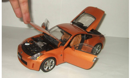 Ниссан Nissan 350 Z 2002 AutoArt 1:18, масштабная модель, 1/18