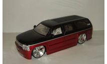 Шевроле Chevrolet Suburban 2003 Тюнинг Jada Toys 1:18, масштабная модель, scale18