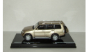 Мицубиси Mitsubishi Pajero IV 4x4 4WD 2010 Platinum Beige Metallic Vitesse 1:43 29321, масштабная модель, scale43