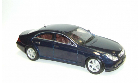 Мерседес Бенц Mercedes Benz CLS Klasse C219 Maisto 1:18, масштабная модель, 1/18, Maisto-Swarovski, Mercedes-Benz
