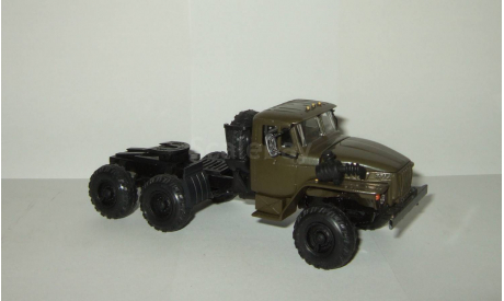 Урал 44202 6х6 Тягач СССР Элекон 1:43, масштабная модель, 1/43