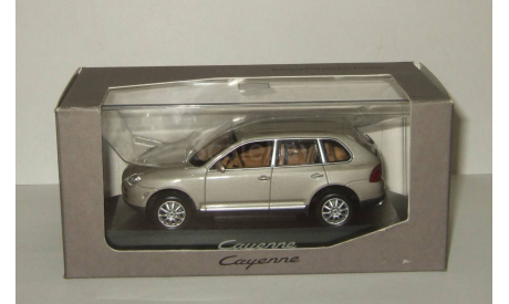 Порше Porsche Cayenne 2003 4х4 Minichamps 1:43, масштабная модель, 1/43