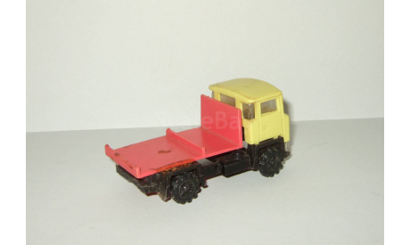 Игрушка Грузовик Камаз Пластик Сделано в СССР 1:64, масштабная модель, scale64