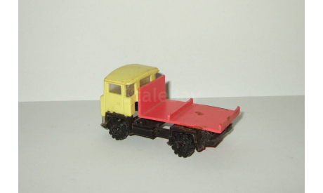 Игрушка Грузовик Камаз Пластик Сделано в СССР 1:64, масштабная модель, scale64