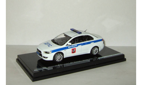 Мицубиси Mitsubishi Lancer X ДПС Милиция Москвы 2010 Vitesse 1:43 29257, масштабная модель, scale43