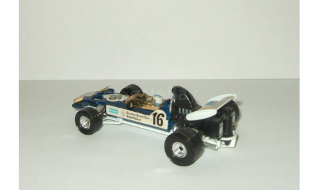 Формула 1 Формула 1 Formula F 1 Surtees T. S. 9 Corgi 1:36, масштабная модель, 1:35, 1/35, Matchbox