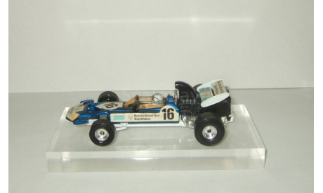 Формула 1 Формула 1 Formula F 1 Surtees T. S. 9 Corgi 1:36, масштабная модель, 1:35, 1/35, Matchbox