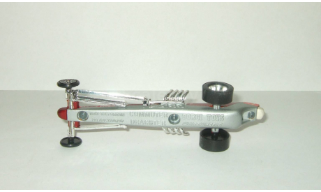 Драгстер Commuter Dragster Corgi 1:43, масштабная модель, scale43