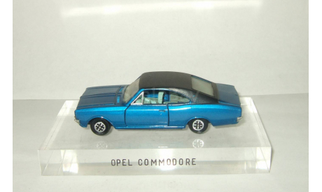 Опель Opel Commodore Dinky 1:43, масштабная модель, 1/43