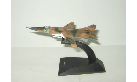самолет Миг 23 1970 СССР Легендарные самолеты IXO De Agostini 1:151, масштабные модели авиации, IXO Самолёты