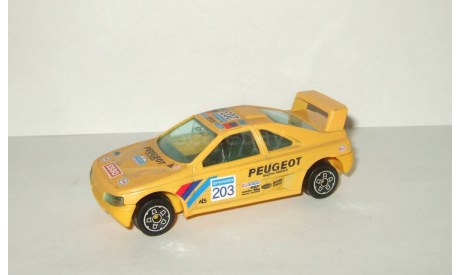 Пежо Peugeot 405 Bburago 1:43 Made in Italy 1990-е, масштабная модель, 1/43