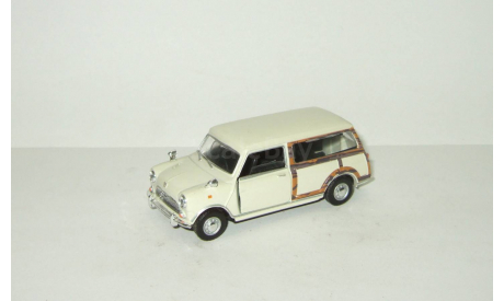 Мини Mini Van Фургон 1969 Открываются двери Hongwell Cararama Ранний выпуск 1:43, масштабная модель, 1/43, Bauer/Cararama/Hongwell