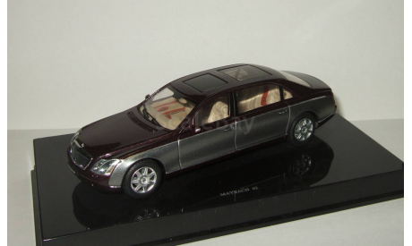 лимузин Майбах Maybach 62 (Длинная версия) 2003 Autoart 1:43 Поворотные колеса, масштабная модель, 1/43