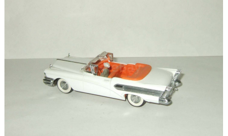 Бьюик BUICK SPECIAL Convertible 1958 + фигурка Vitesse 1:43, масштабная модель, scale43