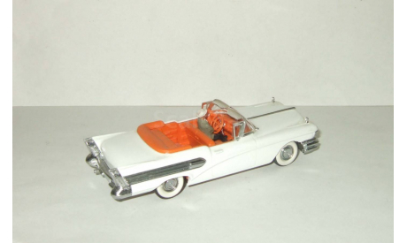 Бьюик BUICK SPECIAL Convertible 1958 + фигурка Vitesse 1:43, масштабная модель, scale43