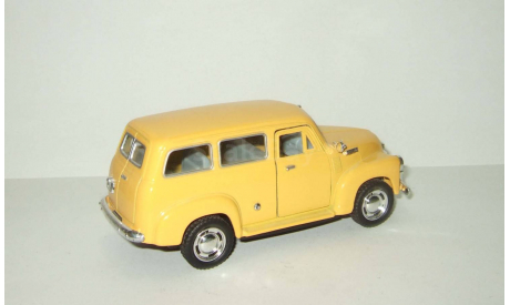 Шевроле Chevrolet Suburban 1950 Kinsmart 1:36, масштабная модель, scale35