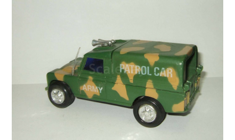 Land Rover 130 Series III Defender Пикап 1972 1:32 Пластик, масштабная модель, scale32