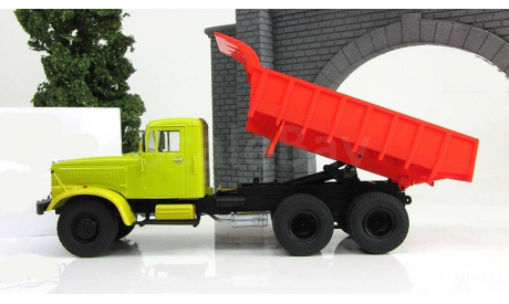 Краз 256 Б Самосвал (двухцветный) СССР SSM 1:43 SSM1025, масштабная модель, scale43, Start Scale Models (SSM)