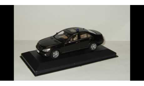 Мерседес Mercedes Benz W221 Кортеж Путин 2008 AutoArt 1 43, масштабная модель, scale43, Mercedes-Benz