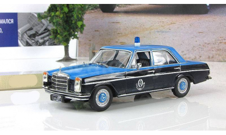 Мерседес Mercedes Benz W114 Катар Полиция + журнал De Agostini IXO 1:43, масштабная модель, 1/43, Автомобиль на службе, журнал от Deagostini, Mercedes-Benz