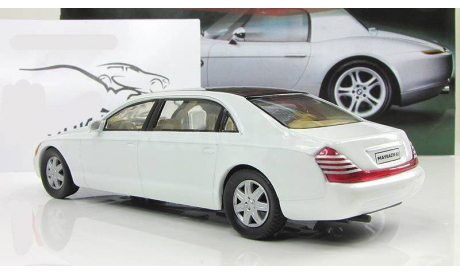 лимузин Майбах Maybach 62 Long 2003 IXO IST DeAgostini 1:43, масштабная модель, 1/43, IXO Road (серии MOC, CLC)