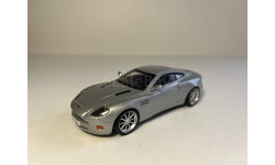 Aston Martin V12 Vanquish 1/43