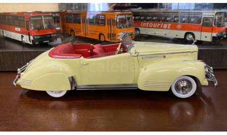 1/18 Packard 180 Darrin Victoria, 1941(Signature), масштабная модель, scale18