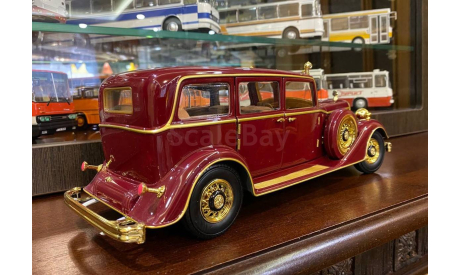 1/18 Cadillac Series V16 452C Limousine 8C, масштабная модель, Sun Star, scale18