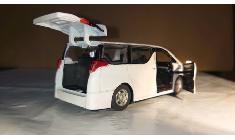 Toyota Alphard 3-d generation (AH30; 2023). 1/43 с доработками, масштабная модель, NoName, scale43