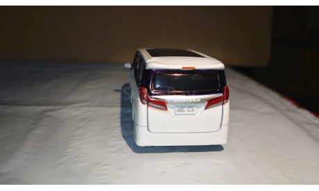 Toyota Alphard 3-d generation (AH30; 2023). 1/43 с доработками, масштабная модель, NoName, scale43
