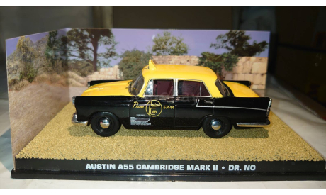 Austin A55 Cambridge Mark II (James Bond collection) 1:43, масштабная модель, Universal Hobbies, scale43