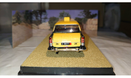 Austin A55 Cambridge Mark II (James Bond collection) 1:43, масштабная модель, Universal Hobbies, scale43