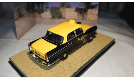 Austin A55 Cambridge Mark II (James Bond collection) 1:43, масштабная модель, Universal Hobbies, scale43