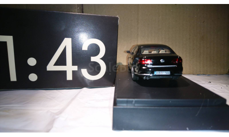 Volkswagen (VW) Passat B7 black (2010—2015) 1/43, масштабная модель, i-Scale (Schuco) Dealer Box, scale43