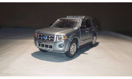 Ford Escape (R3) Second Generation (2008) 1:43, масштабная модель, MotorMax, scale43