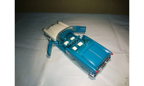 Oldsmobile Starfire (1955) 1:43 (Road Champs), масштабная модель, scale43