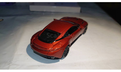 Aston Martin DB11  (AM5/2016-2023). MotorMax. Scale 1/43, масштабная модель, scale43