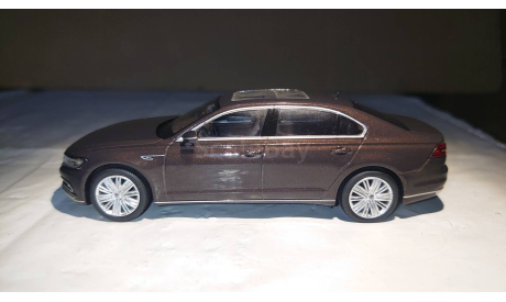 VW Phideon (dealer edition) Scale 1/43, масштабная модель, Volkswagen, scale43