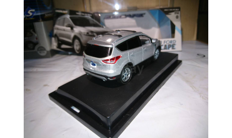 Ford Escape (2013) 1/43, масштабная модель, Greenlight Collectibles, scale43