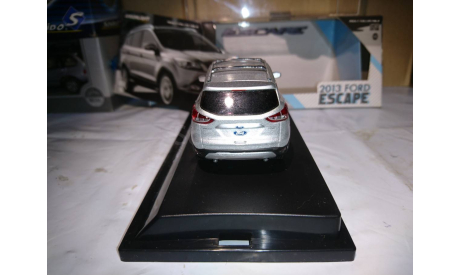 Ford Escape (2013) 1/43, масштабная модель, Greenlight Collectibles, scale43