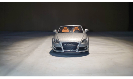 Audi TT Quatro Roadster (8J) MkII (2006-2014) 1/43, масштабная модель, Cararama (Hongwell), scale43