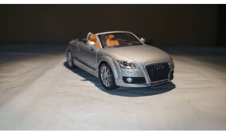 Audi TT Quatro Roadster (8J) MkII (2006-2014) 1/43, масштабная модель, Cararama (Hongwell), scale43