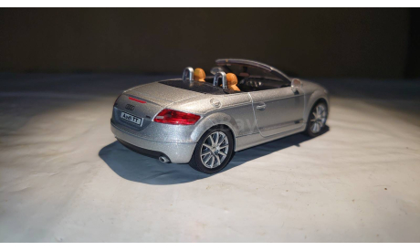 Audi TT Quatro Roadster (8J) MkII (2006-2014) 1/43, масштабная модель, Cararama (Hongwell), scale43