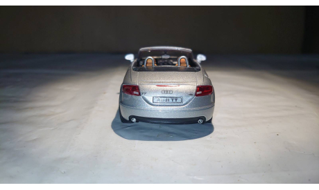 Audi TT Quatro Roadster (8J) MkII (2006-2014) 1/43, масштабная модель, Cararama (Hongwell), scale43