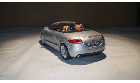 Audi TT Quatro Roadster (8J) MkII (2006-2014) 1/43, масштабная модель, Cararama (Hongwell), scale43